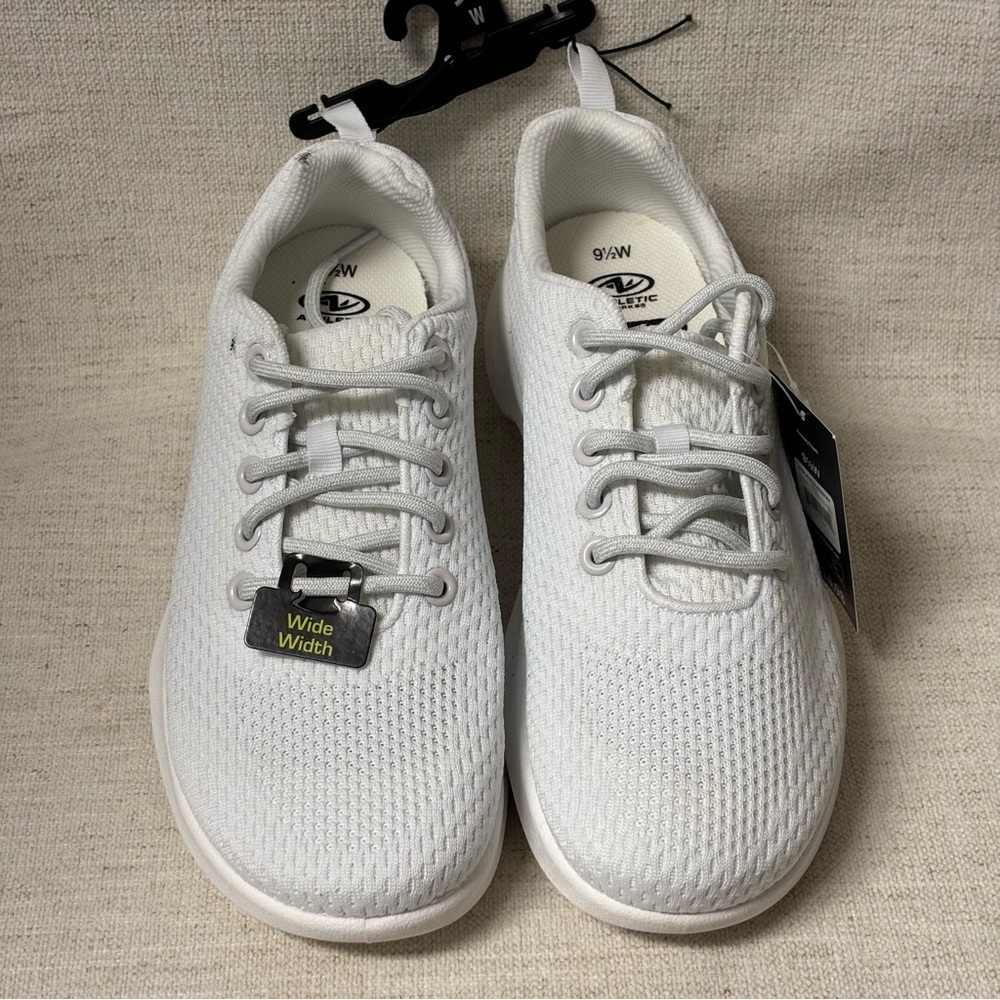 Athletic Works Women's Lifestyle Jogger Sneakers Sz 9.5 - Picture 6 of 7